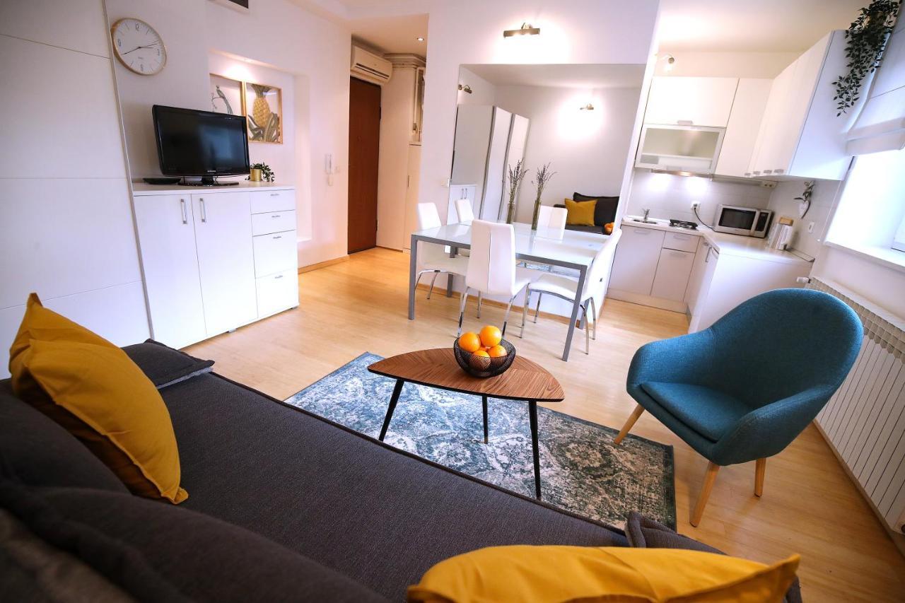 Apartmán La Vie Est Belle Záhřeb Exteriér fotografie